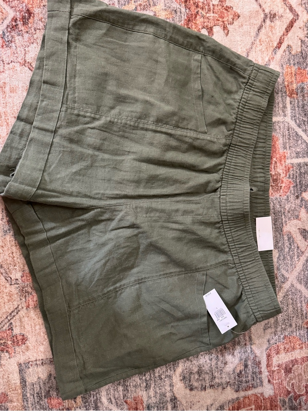 4 pairs of Old Navy Women's Shorts size large - Picture 3 of 16